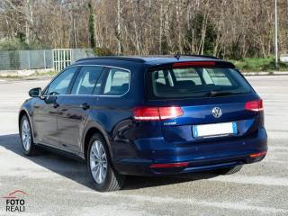 VOLKSWAGEN Passat Variant usata, con Sistema di navigazione
