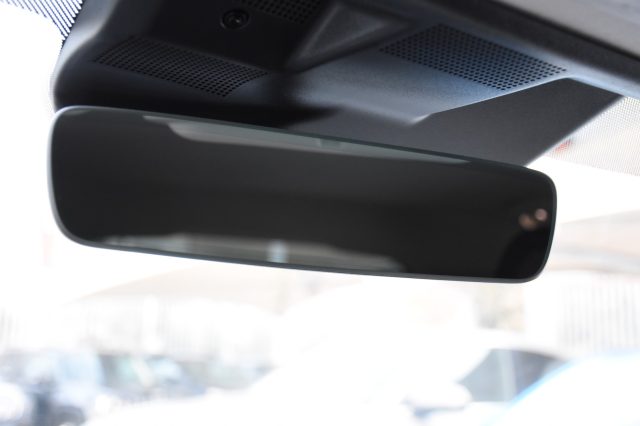 FORD Mustang Mach-E usata, con Bracciolo