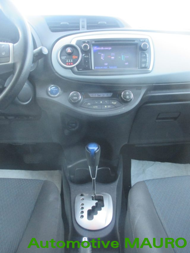 TOYOTA Yaris usata 20