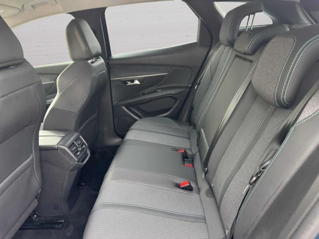 PEUGEOT 3008 usata, con Controllo automatico clima