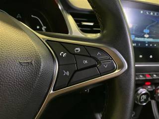 RENAULT Captur usata, con Hill holder