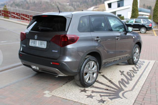 SUZUKI Vitara usata, con Autoradio