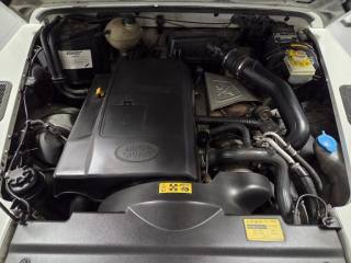 LAND ROVER Defender usata 18