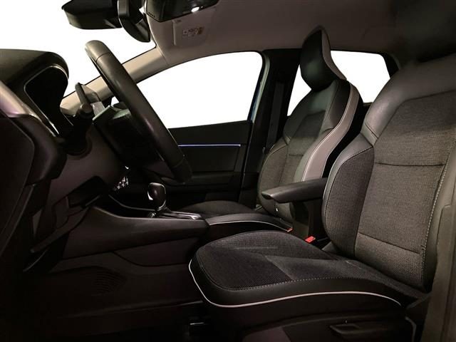 RENAULT Captur usata 9