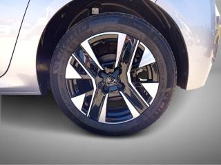 PEUGEOT 208 usata, con Cruise Control