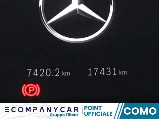 MERCEDES-BENZ GLA 200 usata, con Controllo automatico clima