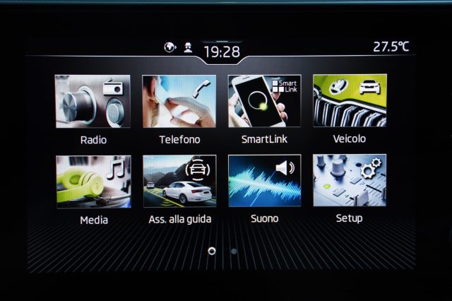 SKODA Fabia usata, con Controllo vocale