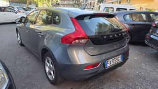 VOLVO V40 usata, con Autoradio