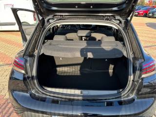 PEUGEOT 208 usata, con USB