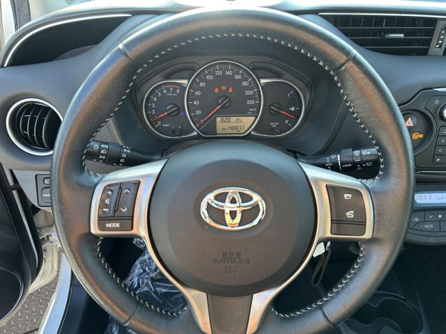 TOYOTA Yaris usata, con Boardcomputer