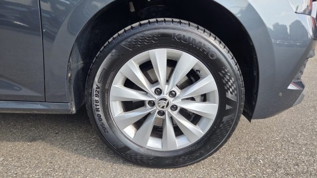 SKODA Kamiq usata, con Autoradio