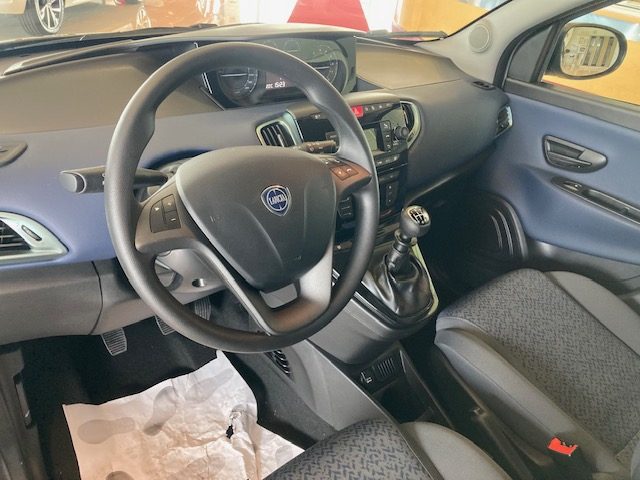 LANCIA Ypsilon usata, con Immobilizzatore elettronico