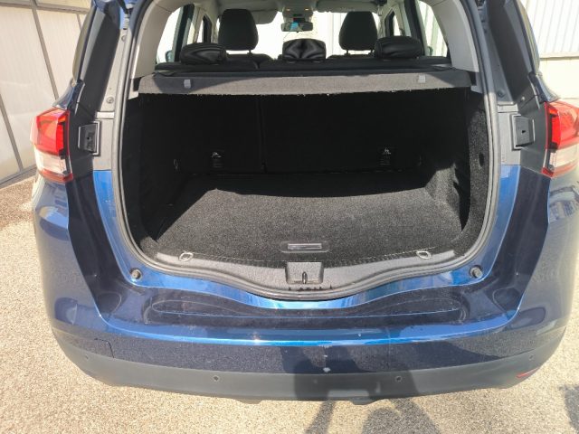 RENAULT Scenic usata, con Sistema di navigazione