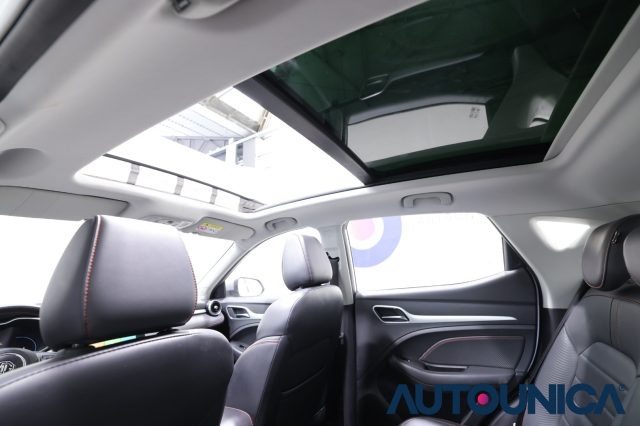 MG ZS usata, con Monitoraggio pressione pneumatici