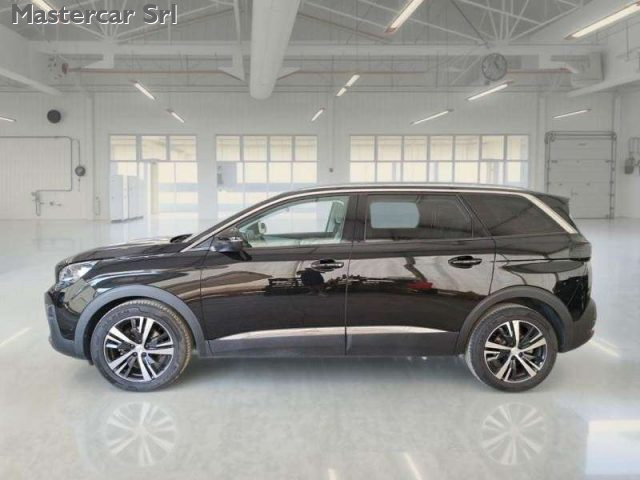 PEUGEOT 5008 usata, con Cruise Control