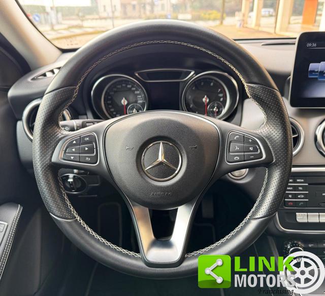 MERCEDES-BENZ GLA 180 usata, con Fendinebbia