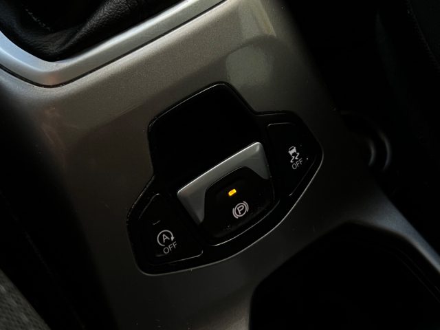 JEEP Renegade usata, con Luci diurne LED