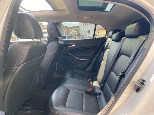 MERCEDES-BENZ GLA 200 usata, con Fendinebbia