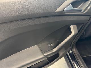 VOLKSWAGEN T-Cross usata, con Cruise Control