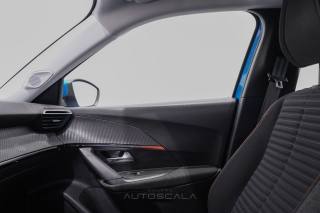 PEUGEOT 2008 usata, con Volante multifunzione
