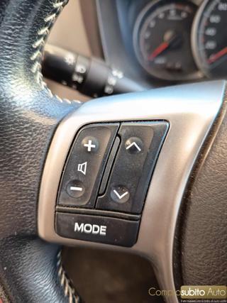 TOYOTA Yaris usata, con Specchietti laterali elettrici