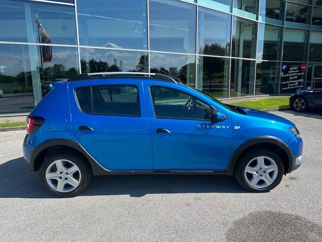 DACIA Sandero usata, con Airbag laterali