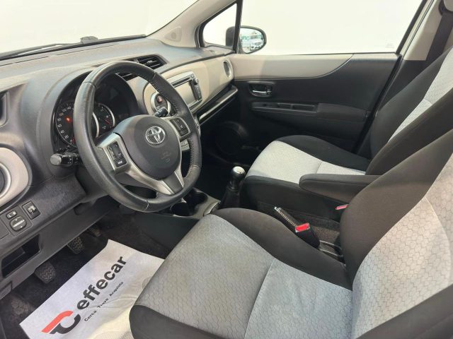 TOYOTA Yaris usata, con Boardcomputer