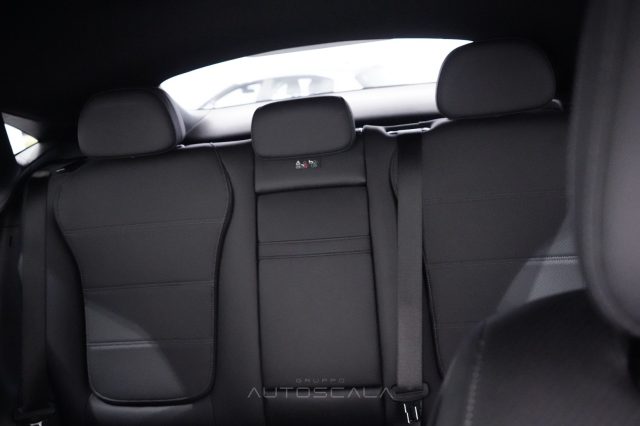 MERCEDES-BENZ GLC 220 usata, con USB