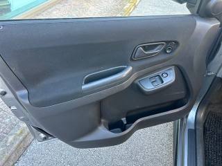 SUZUKI Ignis usata, con Sedile posteriore sdoppiato