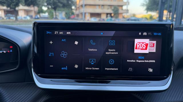 PEUGEOT 2008 usata, con Chiusura centralizzata