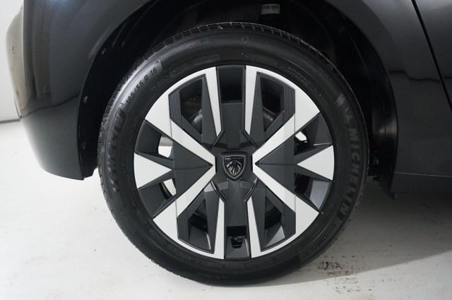 PEUGEOT 208 usata, con Autoradio