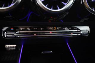 MERCEDES-BENZ CLA usata 11