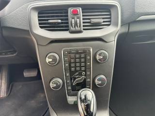 VOLVO V40 usata, con Cronologia tagliandi