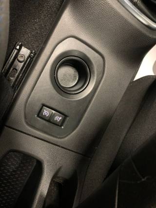 DACIA Duster usata, con Autoradio digitale