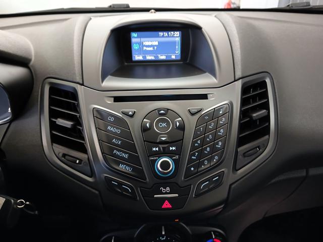 FORD Fiesta usata, con Specchietti laterali elettrici