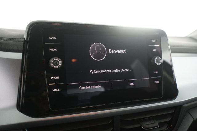 VOLKSWAGEN T-Roc usata 16