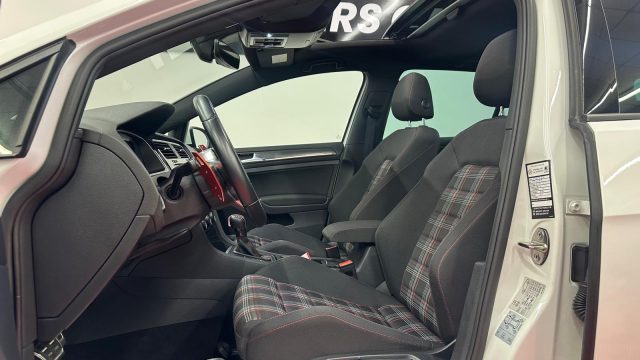 VOLKSWAGEN Golf GTI usata, con Controllo trazione