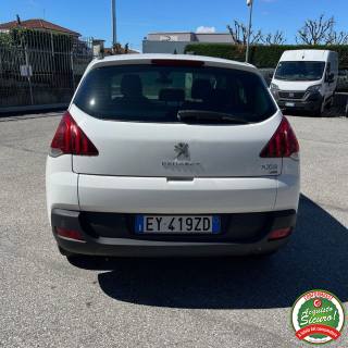 PEUGEOT 3008 usata, con Chiusura centralizzata