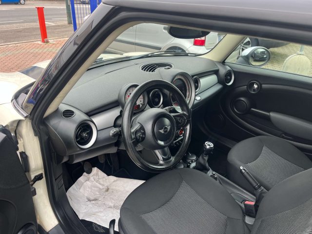 MINI Cooper D usata, con Controllo trazione