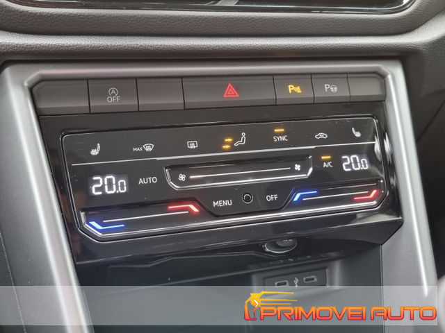 VOLKSWAGEN T-Roc usata, con Specchietti laterali elettrici