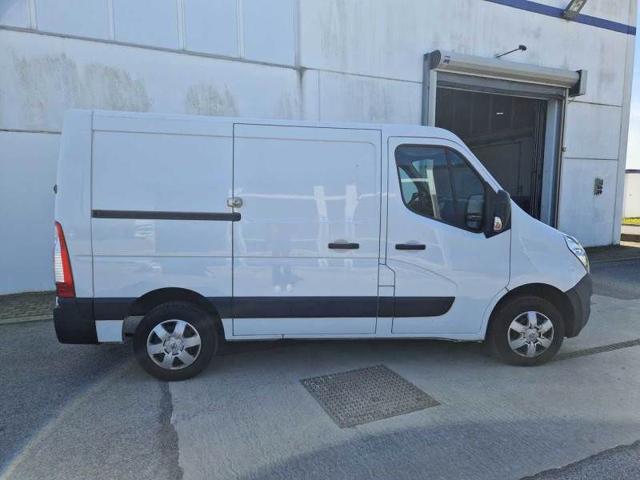 OPEL Movano usata, con Autoradio