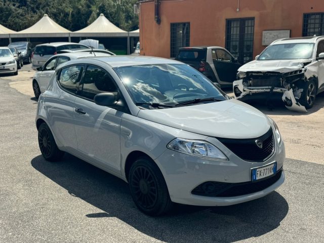 LANCIA Ypsilon usata, con Airbag Passeggero