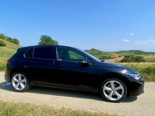 VOLKSWAGEN Golf usata, con Airbag