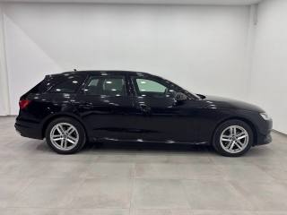 AUDI A4 usata, con Autoradio