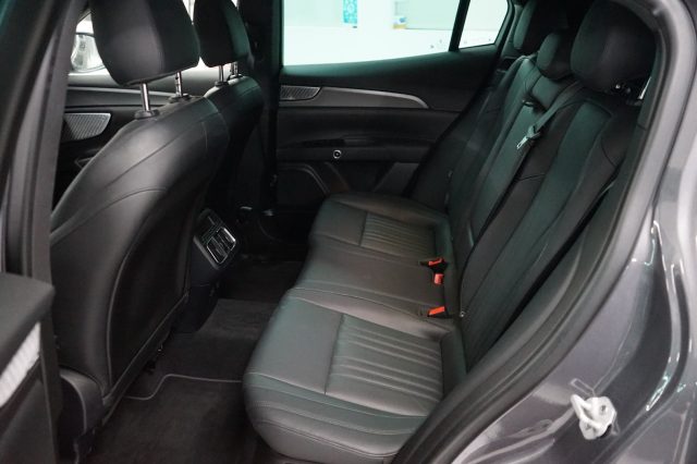 MASERATI Grecale usata, con Specchietti laterali elettrici