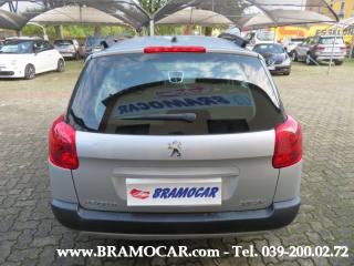 PEUGEOT 207 usata, con Boardcomputer