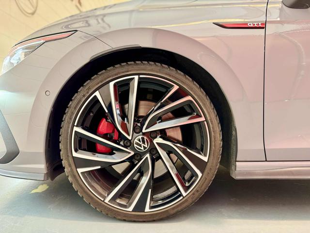 VOLKSWAGEN Golf usata, con Lettore CD