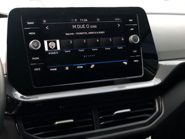 VOLKSWAGEN T-Cross usata, con Autoradio digitale