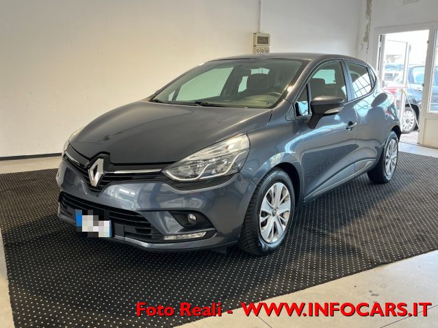 RENAULT Clio usata, con Airbag laterali