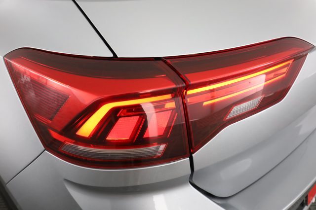 VOLKSWAGEN T-Roc usata 9